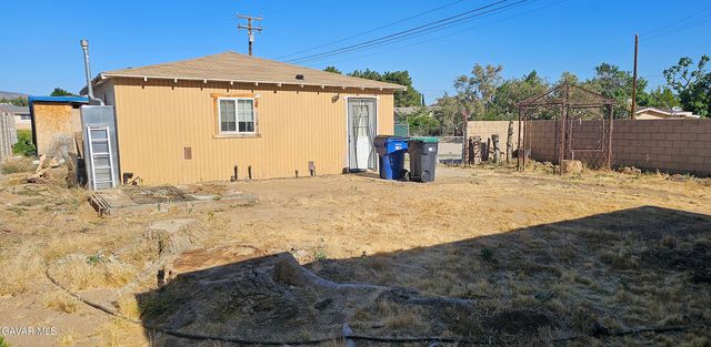 41659 W 45th Street, Lancaster, CA 93536