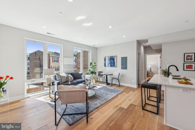 1955 FAIRLAWN AVE SE, Washington, DC 20020