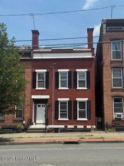 359 Congress Street, Troy, NY 12180