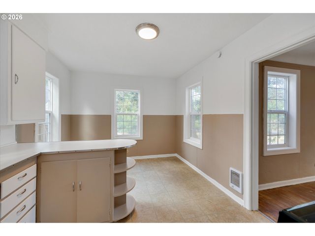 16080 S LELAND Rd, Beavercreek, OR 97004
