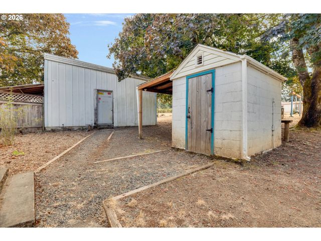 16080 S LELAND Rd, Beavercreek, OR 97004