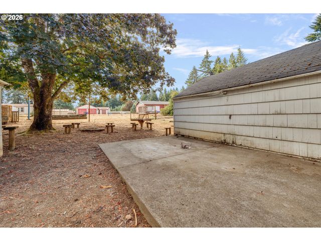 16080 S LELAND Rd, Beavercreek, OR 97004