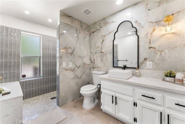 41901 Calle Clarita, Lancaster, CA 93536
