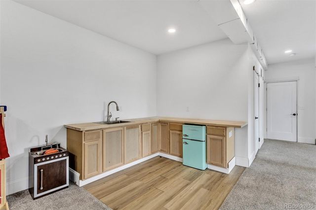 255 Divide View Drive, Golden, CO 80403