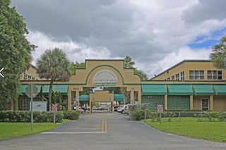 5881 NW 151st St 211, Miami Lakes, FL 33014