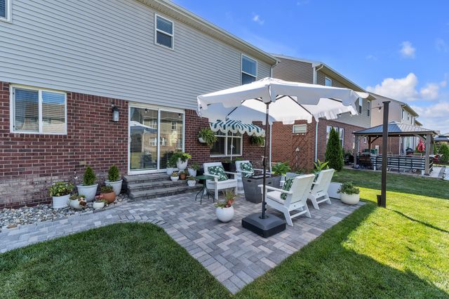 7184 Castell Boulevard, Van Buren Twp, MI 48111