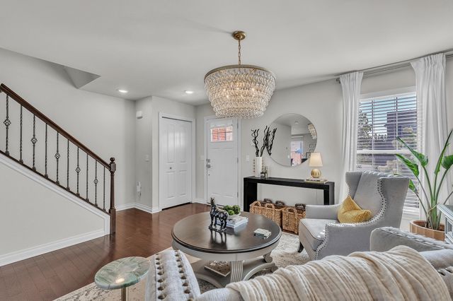 7184 Castell Boulevard, Van Buren Twp, MI 48111