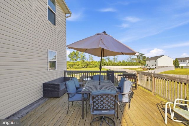 348 CHANDLERS GLEN DR, Bunker Hill, WV 25413