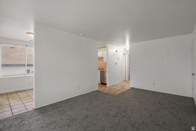 2519 S PARKCREST DR, West Valley City, UT 84119