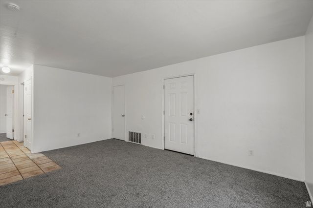 2519 S PARKCREST DR, West Valley City, UT 84119