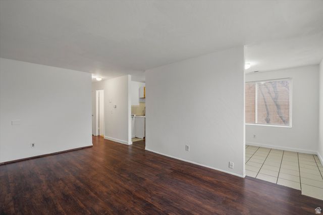 2519 S PARKCREST DR, West Valley City, UT 84119