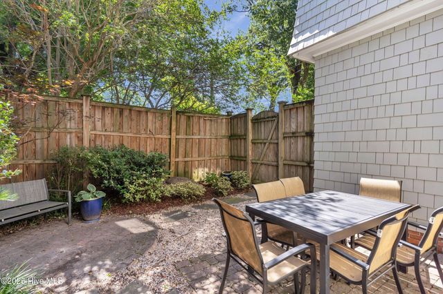 114 N 16th Street, Wilmington, NC 28401