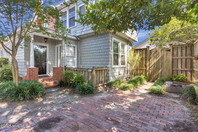 114 N 16th Street, Wilmington, NC 28401