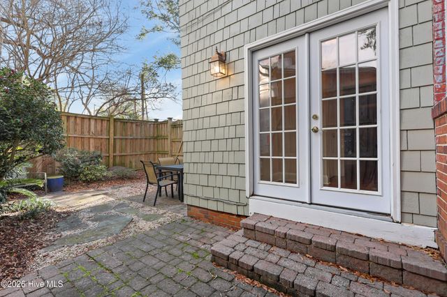 114 N 16th Street, Wilmington, NC 28401