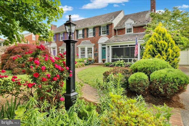 830 GRANDVIEW BLVD, Lancaster, PA 17601