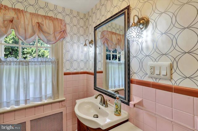 830 GRANDVIEW BLVD, Lancaster, PA 17601