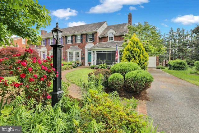 830 GRANDVIEW BLVD, Lancaster, PA 17601