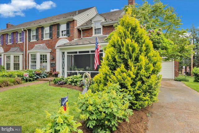 830 GRANDVIEW BLVD, Lancaster, PA 17601