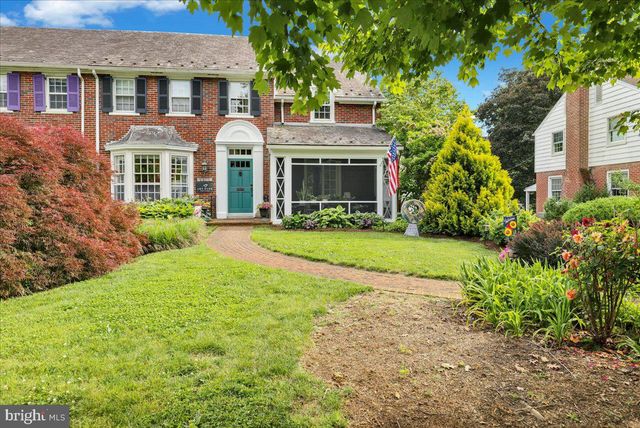 830 GRANDVIEW BLVD, Lancaster, PA 17601