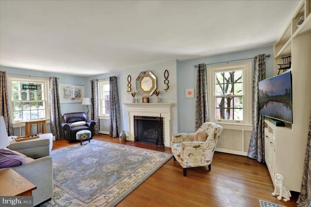 830 GRANDVIEW BLVD, Lancaster, PA 17601