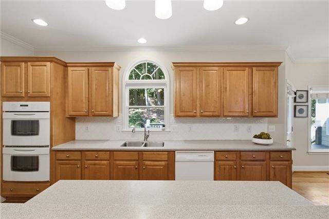 6034 Addington Drive NW, Acworth, GA 30101