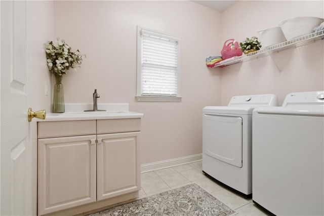 6034 Addington Drive NW, Acworth, GA 30101
