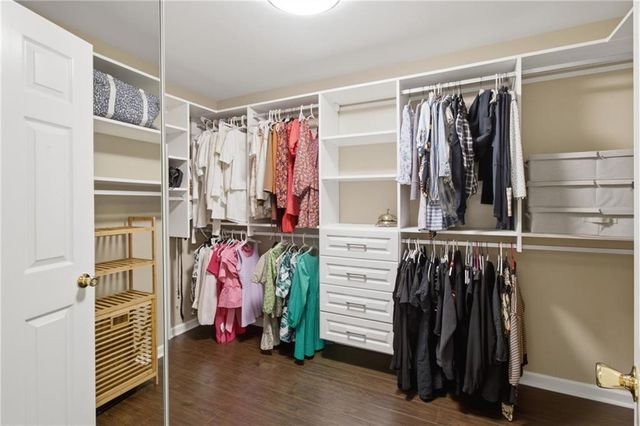 6034 Addington Drive NW, Acworth, GA 30101