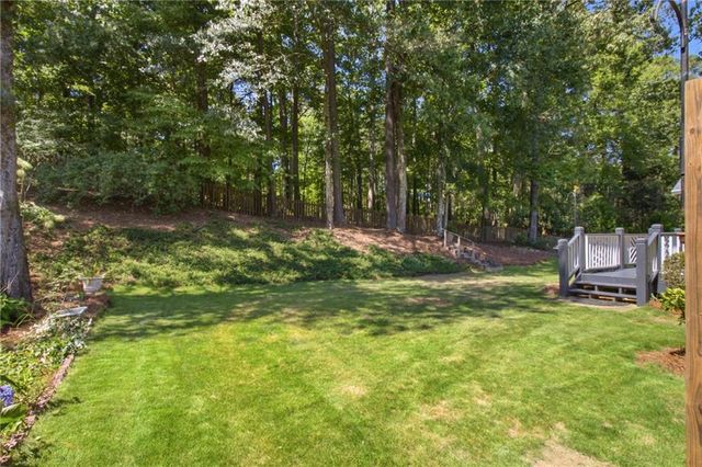 6034 Addington Drive NW, Acworth, GA 30101