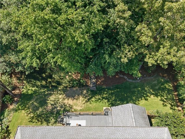 6034 Addington Drive NW, Acworth, GA 30101