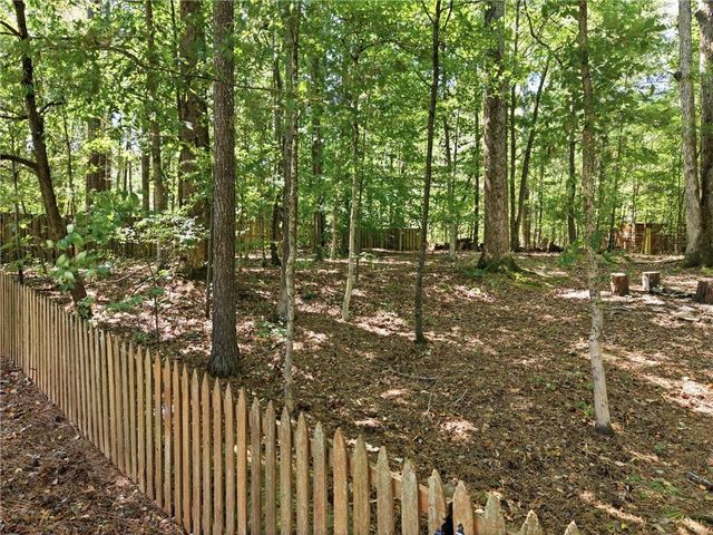 6034 Addington Drive NW, Acworth, GA 30101