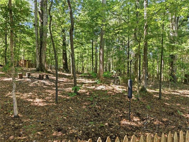 6034 Addington Drive NW, Acworth, GA 30101