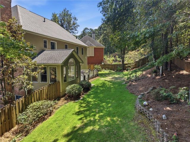 6034 Addington Drive NW, Acworth, GA 30101
