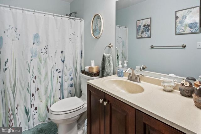 154 OECHSLE RD, Woodstown, NJ 08098