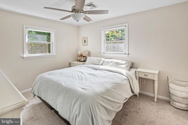 154 OECHSLE RD, Woodstown, NJ 08098