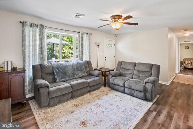 154 OECHSLE RD, Woodstown, NJ 08098