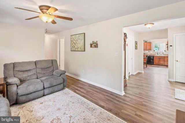 154 OECHSLE RD, Woodstown, NJ 08098