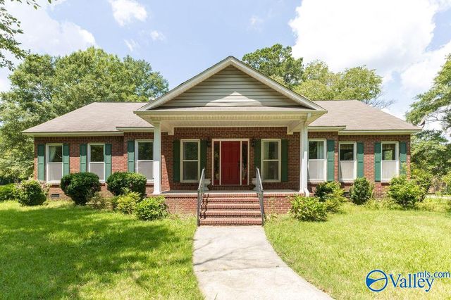 1104 Beverly Street NE, Hartselle, AL 35640