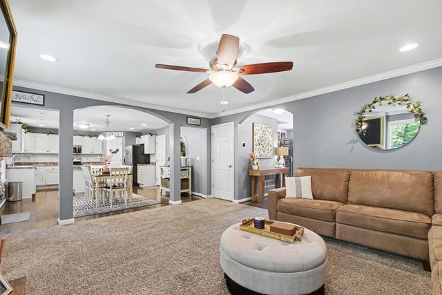 3083 Silverbell Way, Independence, KY 41051