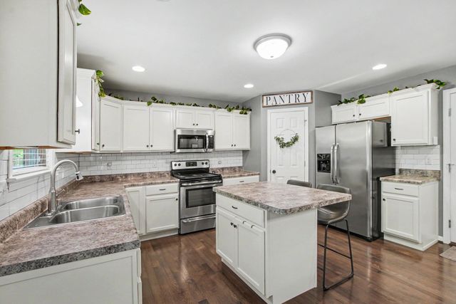3083 Silverbell Way, Independence, KY 41051
