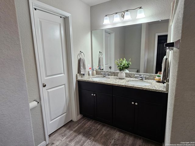 8235 Glasgow, San Antonio, TX 78223