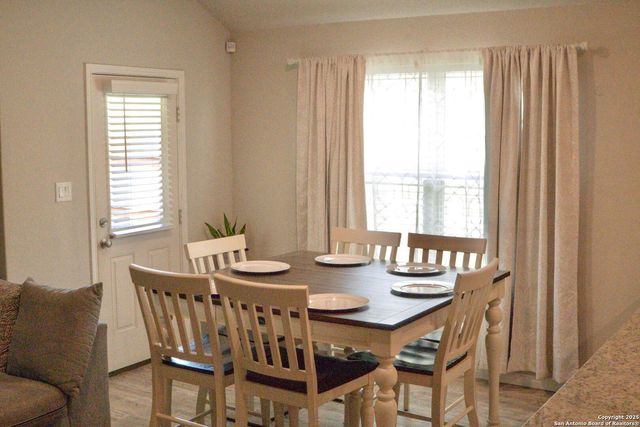 8235 Glasgow, San Antonio, TX 78223