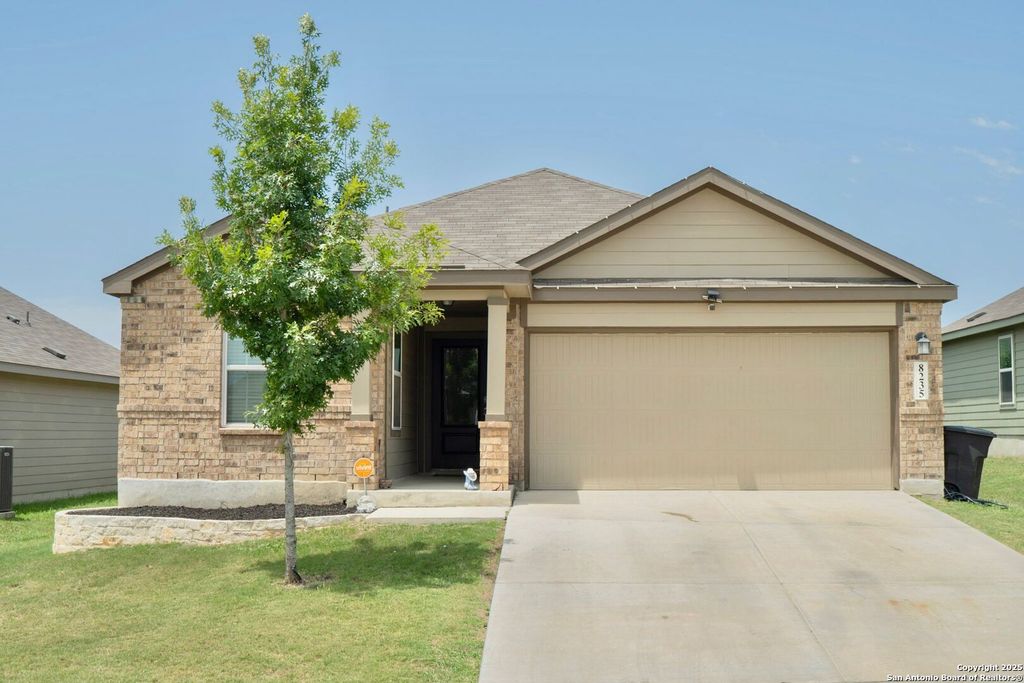 8235 Glasgow, San Antonio, TX 78223