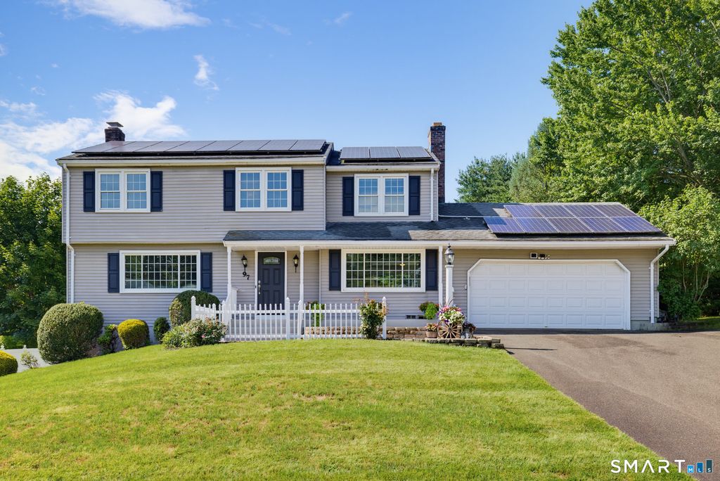 97 Nutmeg Drive, Manchester, CT 06040