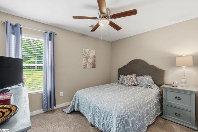 7607 S Old Laurens Road, Gray Court, SC 29645