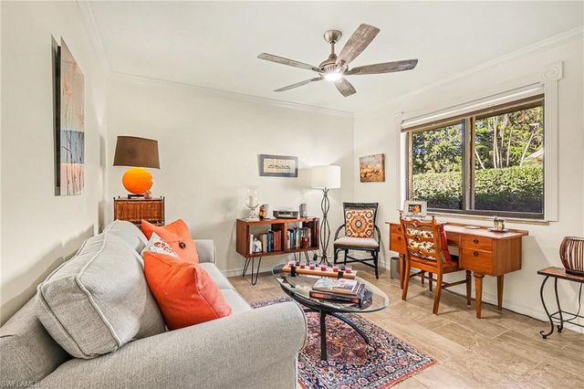 9874 Campbell CIR, Naples, FL 34109