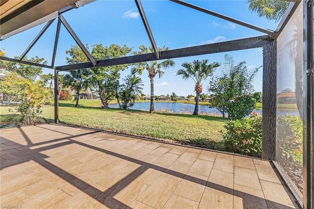 9874 Campbell CIR, Naples, FL 34109