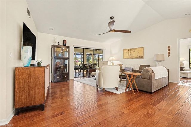 9874 Campbell CIR, Naples, FL 34109