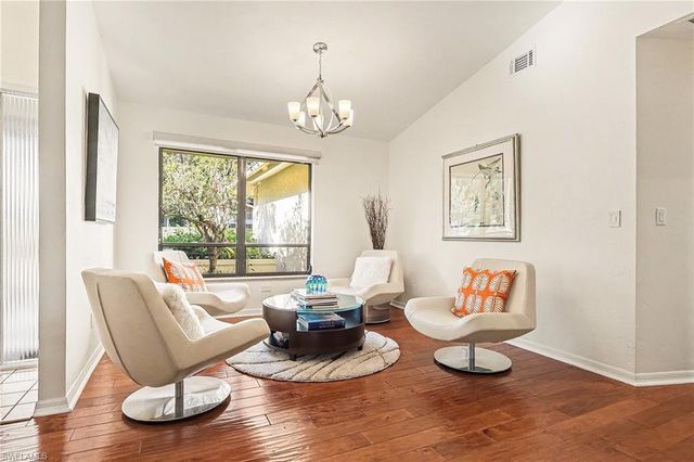 9874 Campbell CIR, Naples, FL 34109