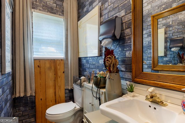 6318 Highway 29, Grantville, GA 30220