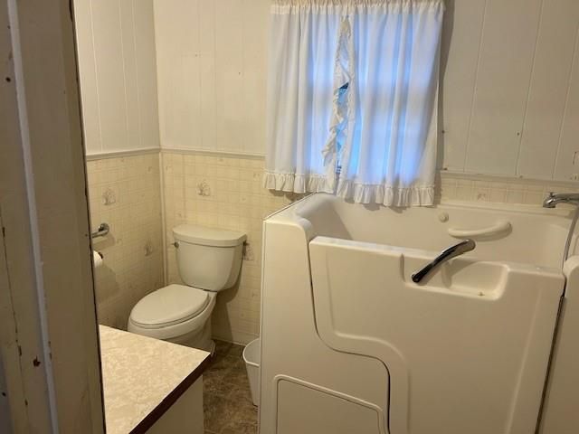 2283 Cedar Point Road, Mobile, AL 36605